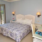 ホテル Efrosini Village 3*
