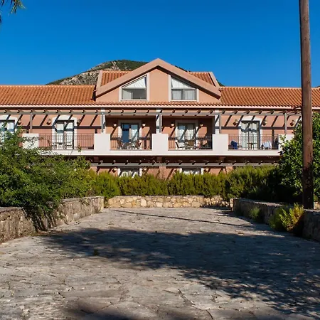 Efrosini Village מלון 3*
