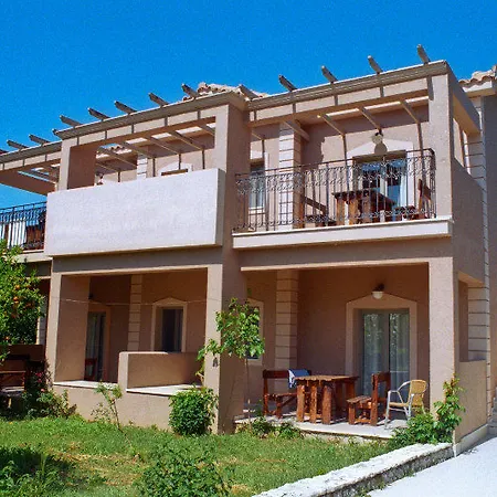 מלון Efrosini Village קאטליוס