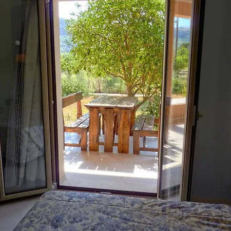 Efrosini Village كاتيليوس